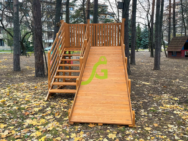 Деревянная зимняя горка "IgraGrad Snow Fox", скат 4 м